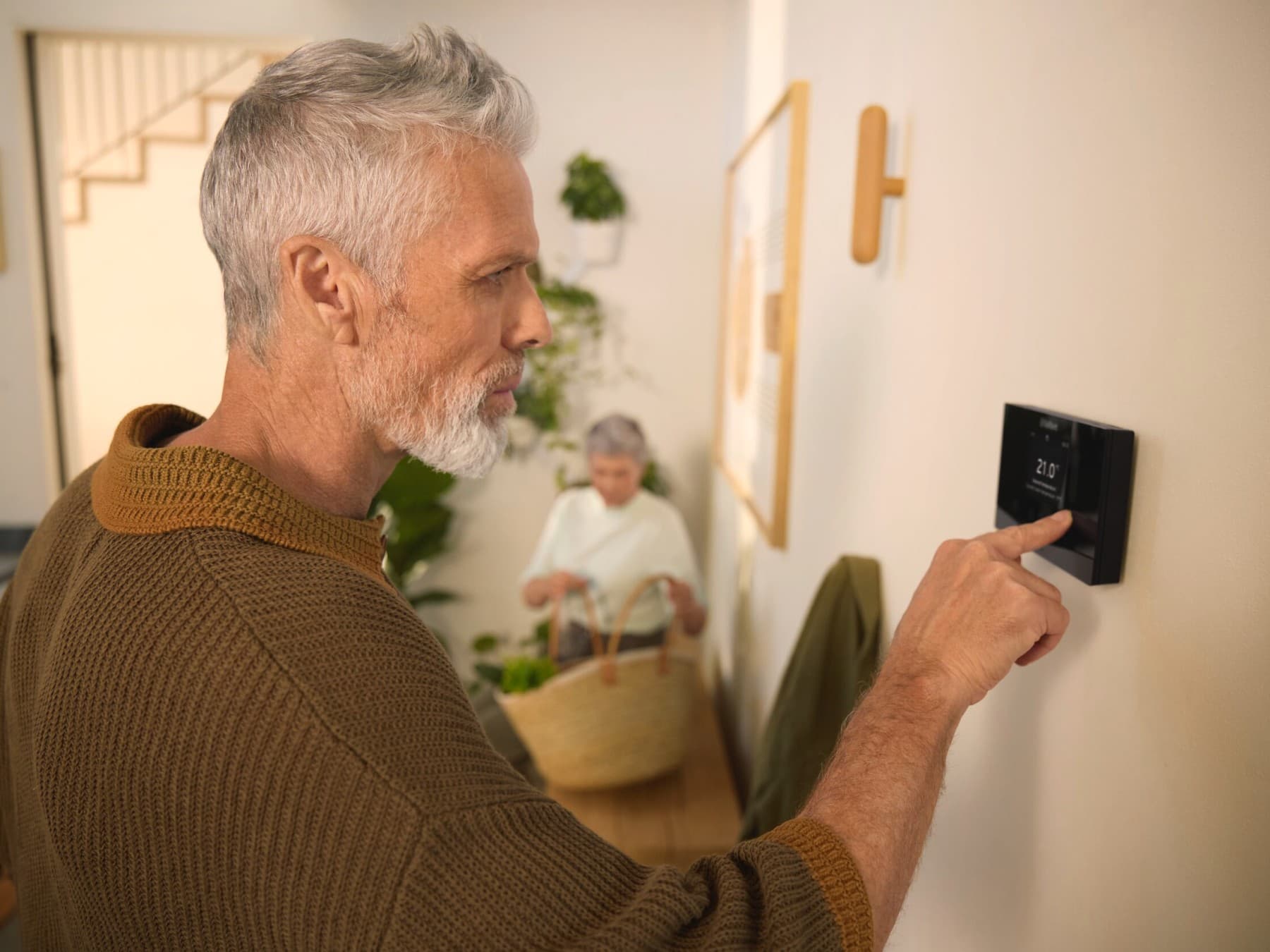 Man die op een toetsenbord typt