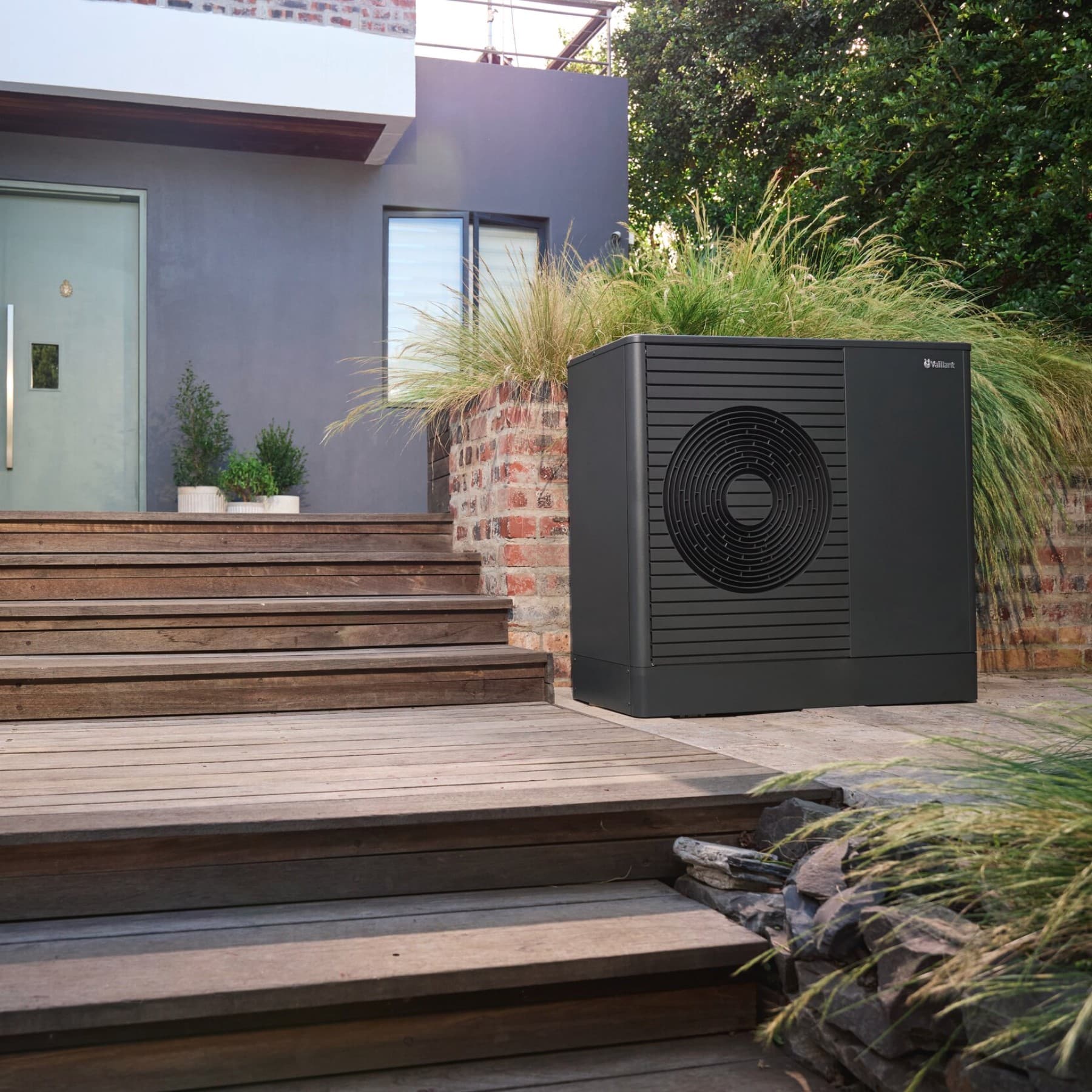 Warmtepomp in de tuin