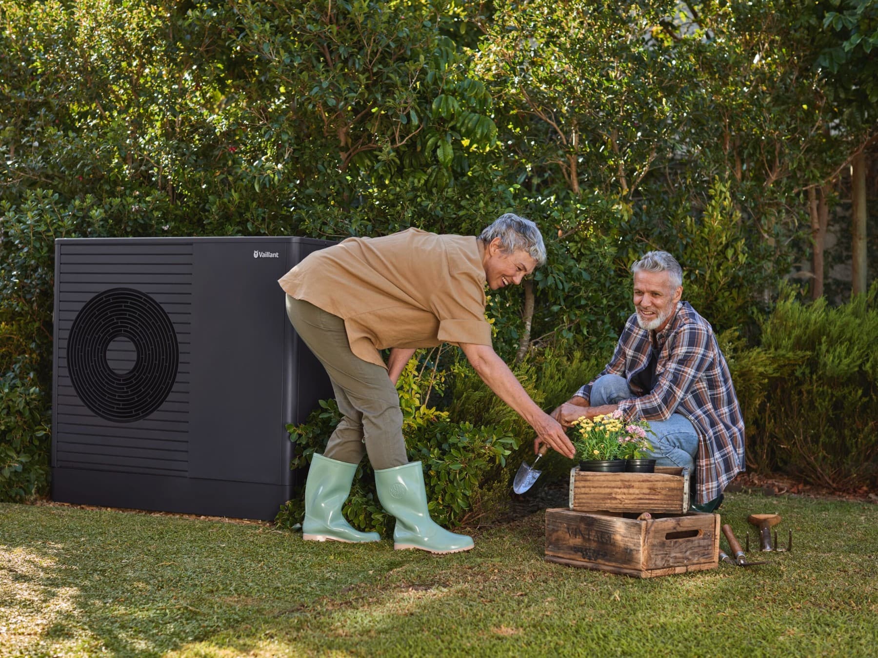warmtepomp in een tuin