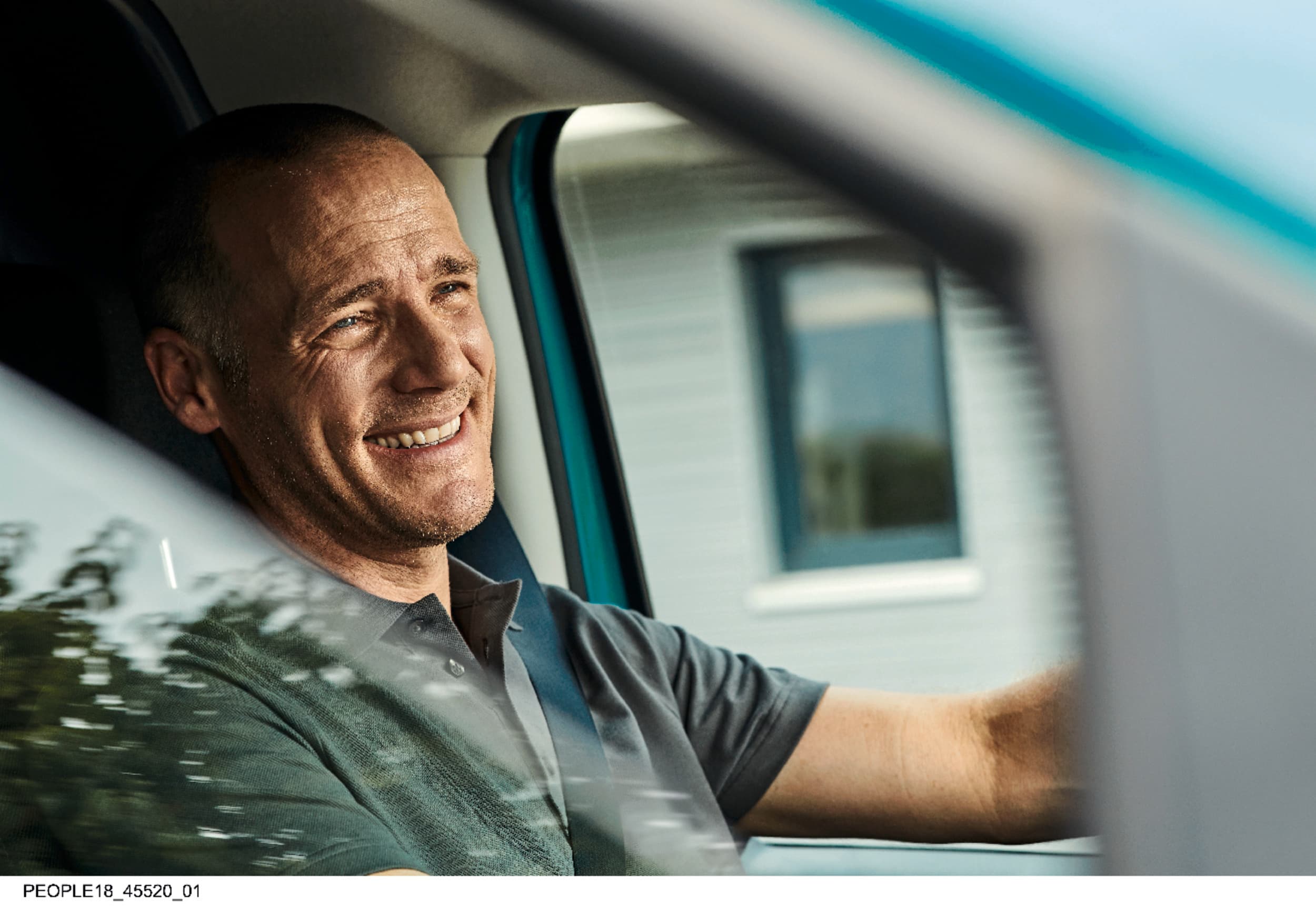 Installateur in auto