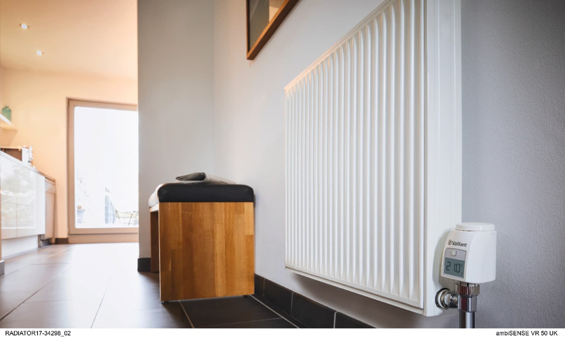 Radiator in een gang